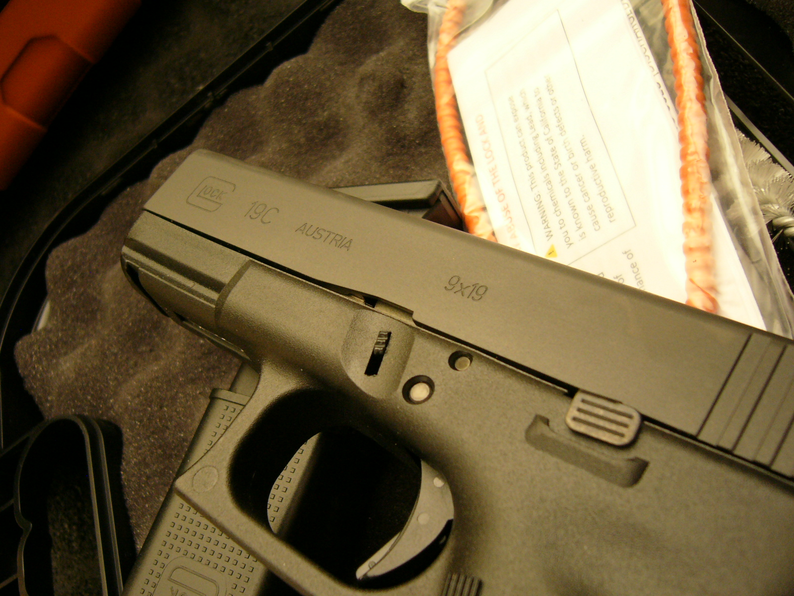 GLOCK G19C COMPENSATED PRE-BAN GEN3 NEW IN BOX CEZR445 - Image 8